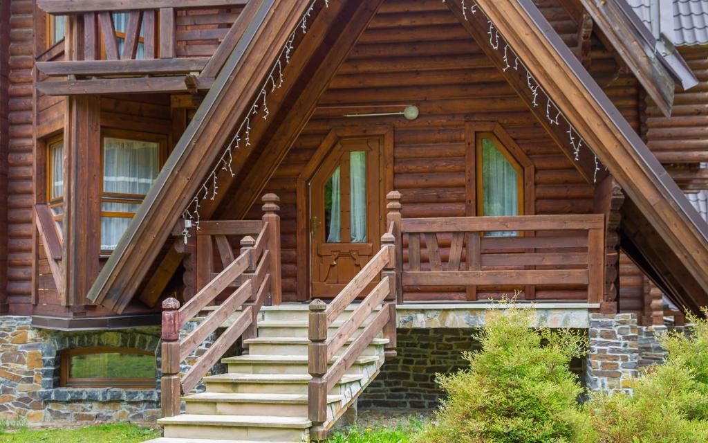 Комплексы для отдыха с коттеджами/бунгало Tsarynka Eco Complex Славское
