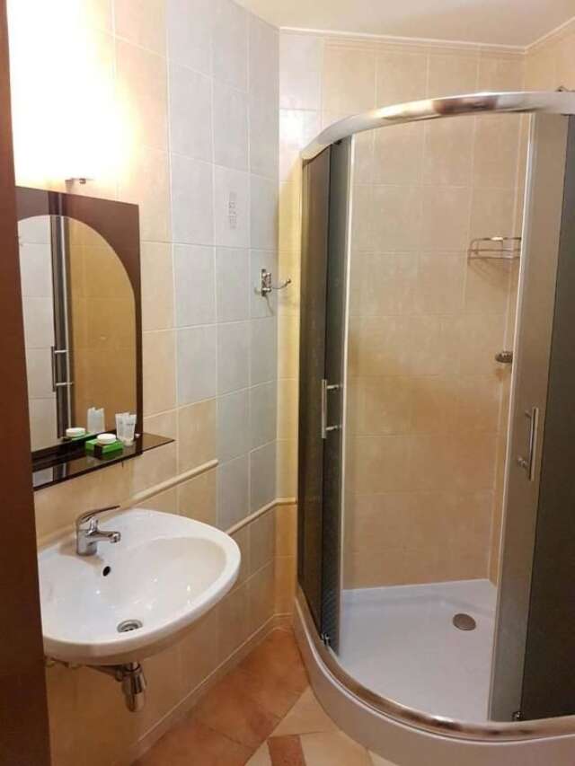 Комплексы для отдыха с коттеджами/бунгало Tsarynka Eco Complex Славское-48